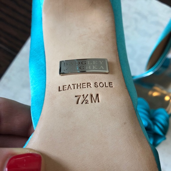 Badgley Mischka Blossom - Picture 4 of 8